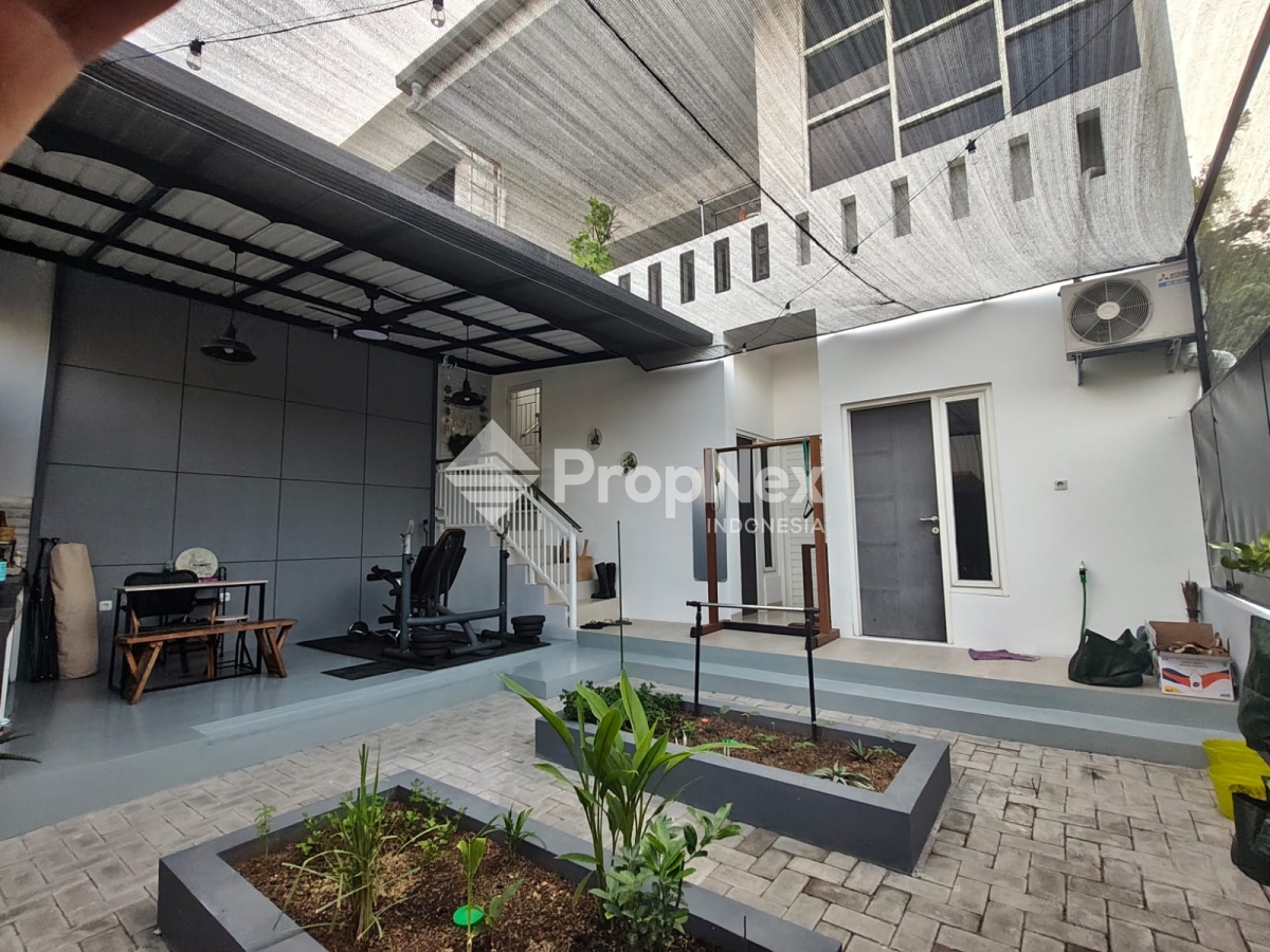 MURAH!! Rumah Semi Furnished 5 Kamar di Jangli Tlawah Semarang